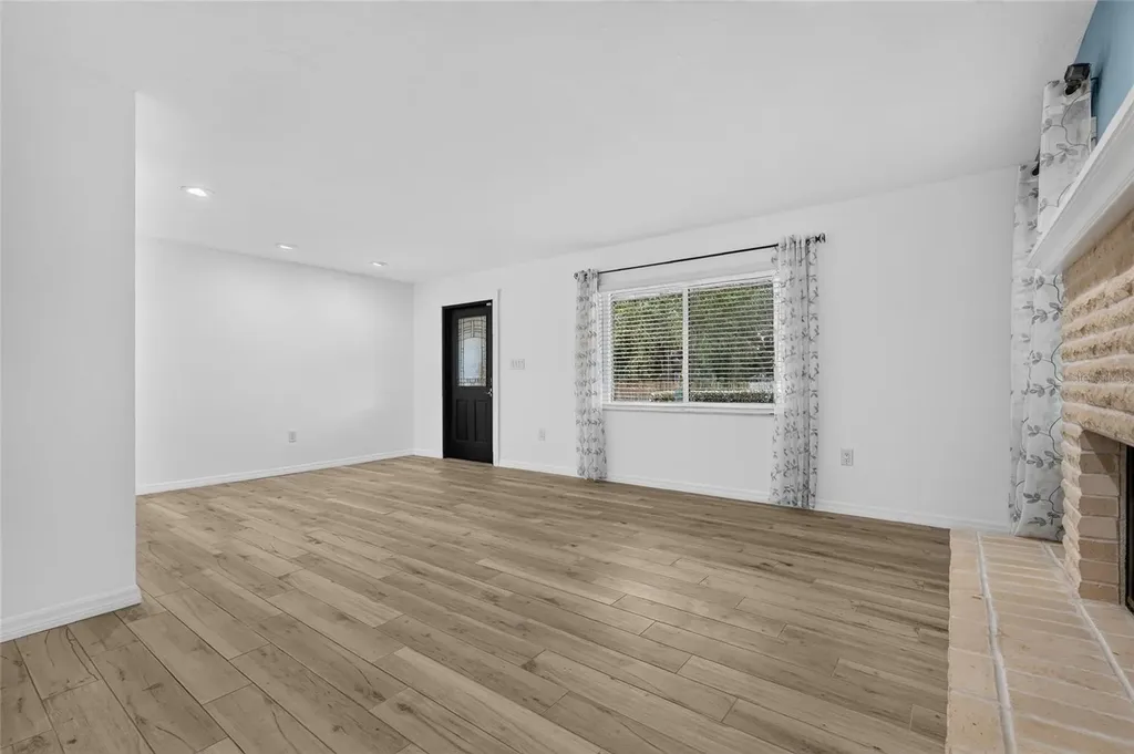 2129 Linwood Drive Sarasota FL 34232