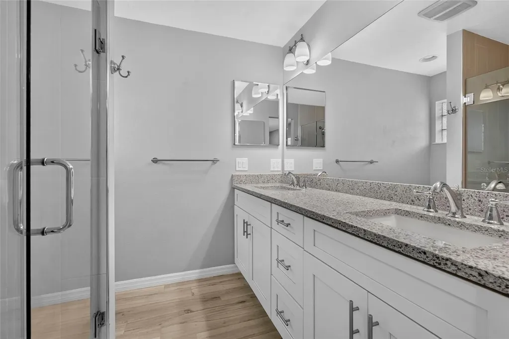 2129 Linwood Drive Sarasota FL 34232
