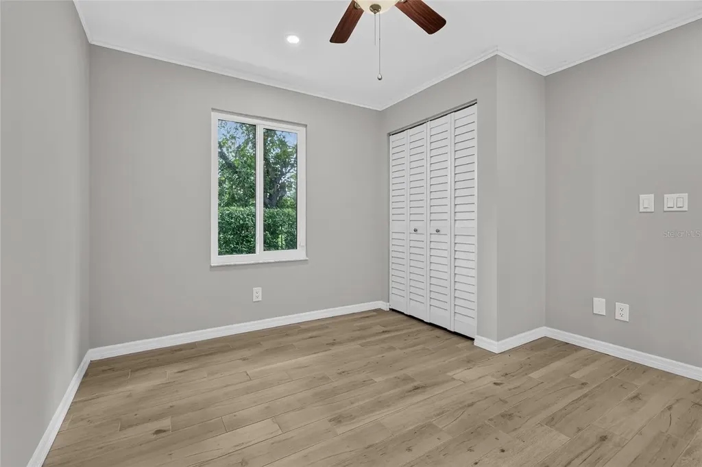 2129 Linwood Drive Sarasota FL 34232