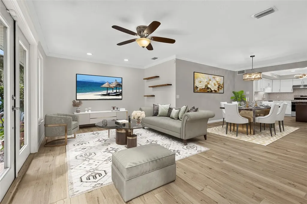 2129 Linwood Drive Sarasota FL 34232