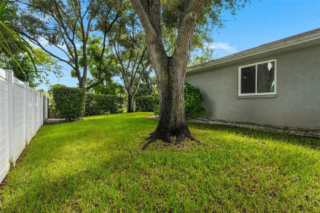 2129 Linwood Drive Sarasota FL 34232