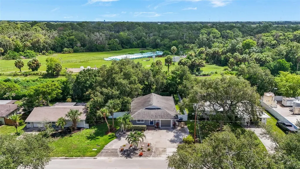 2129 Linwood Drive Sarasota FL 34232