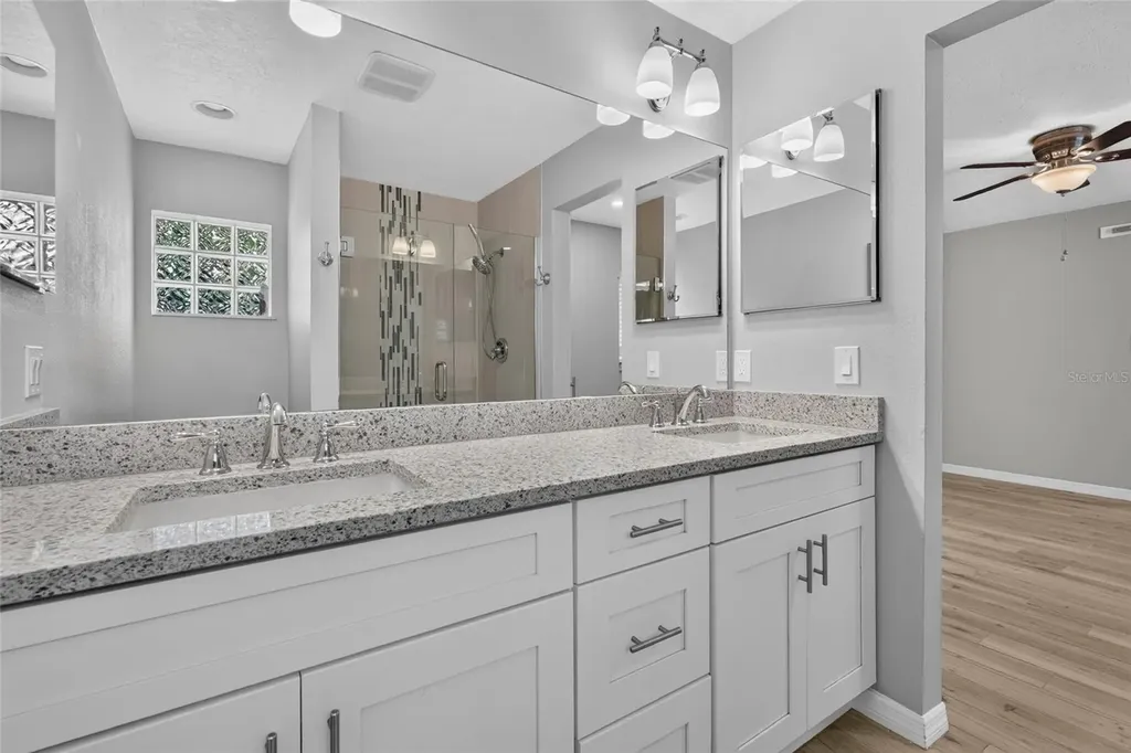2129 Linwood Drive Sarasota FL 34232