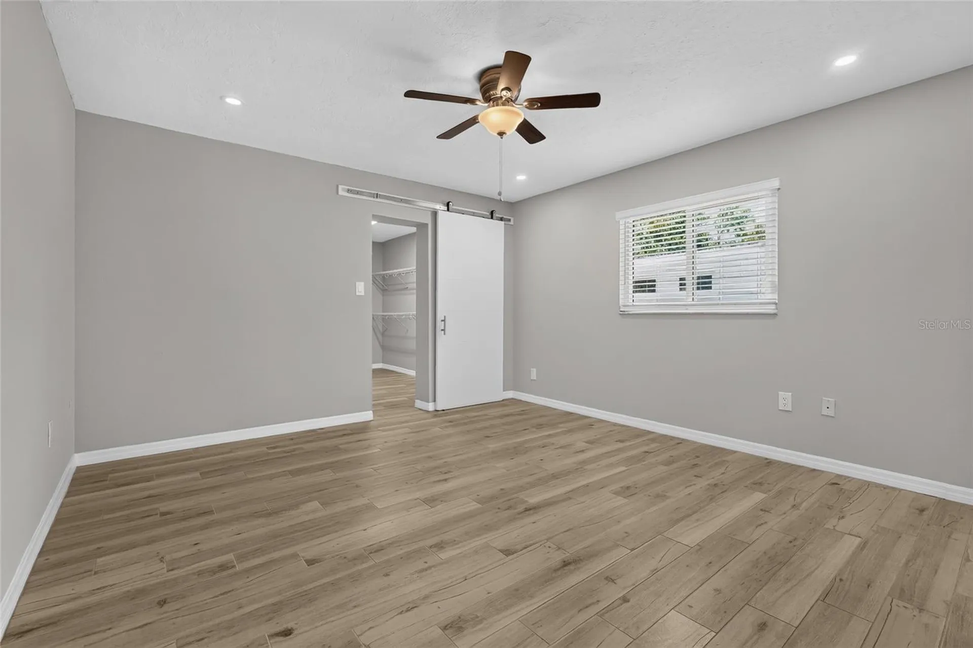 2129 Linwood Drive Sarasota FL 34232
