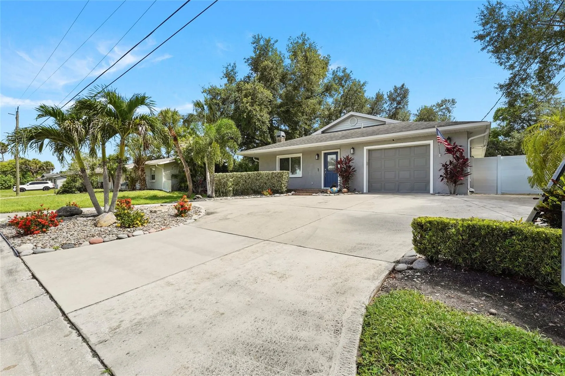 2129 Linwood Drive Sarasota FL 34232