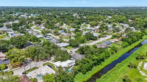 2129 Linwood Drive Sarasota FL 34232