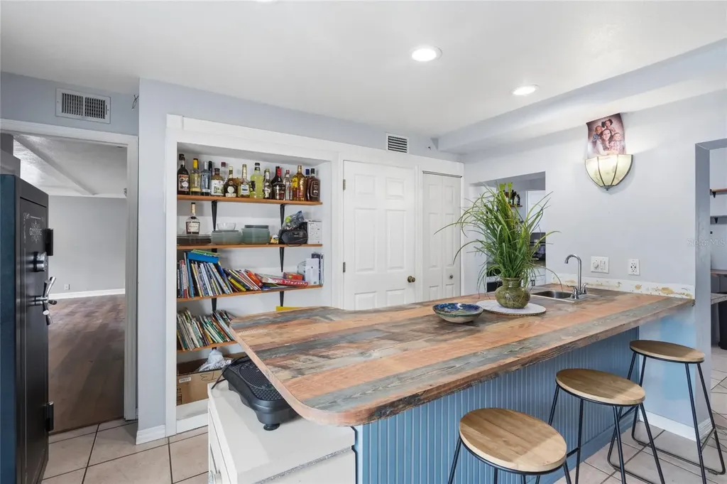 1307 Baltimore Drive Orlando FL 32810