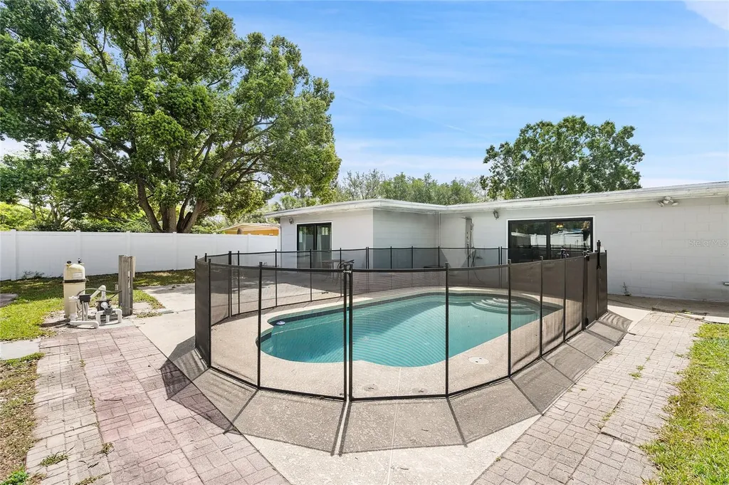 1307 Baltimore Drive Orlando FL 32810