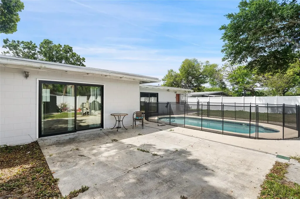 1307 Baltimore Drive Orlando FL 32810