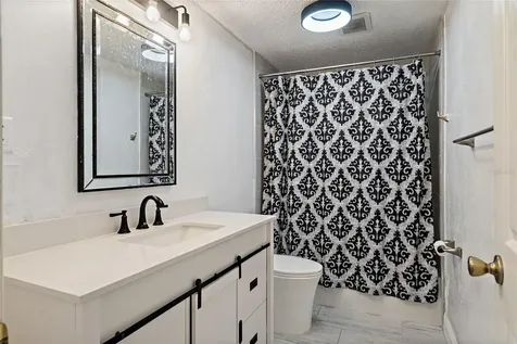 1307 Baltimore Drive Orlando FL 32810