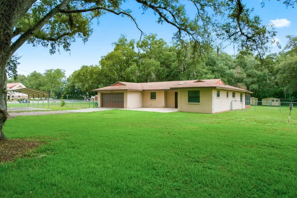 37107 Bailey Hill Drive Dade City FL 33525