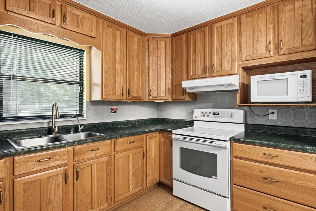 37107 Bailey Hill Drive Dade City FL 33525