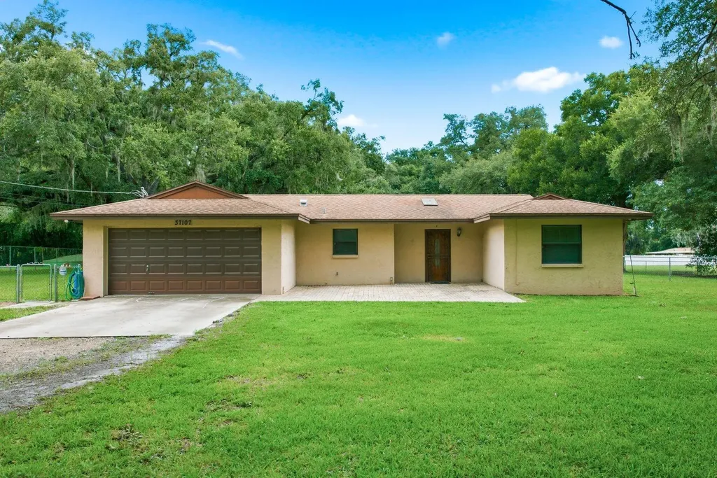 37107 Bailey Hill Drive Dade City FL 33525