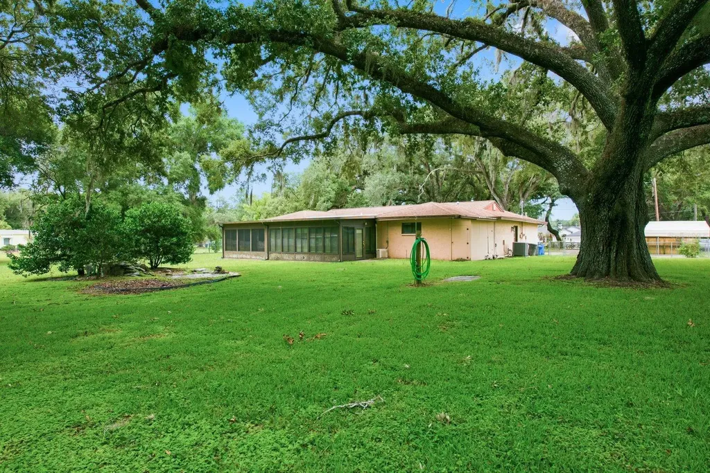 37107 Bailey Hill Drive Dade City FL 33525