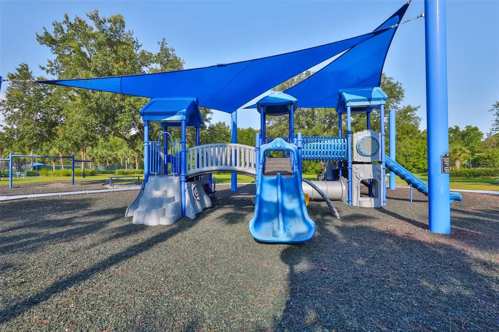 7912 Hampton Lake Drive Tampa FL 33647