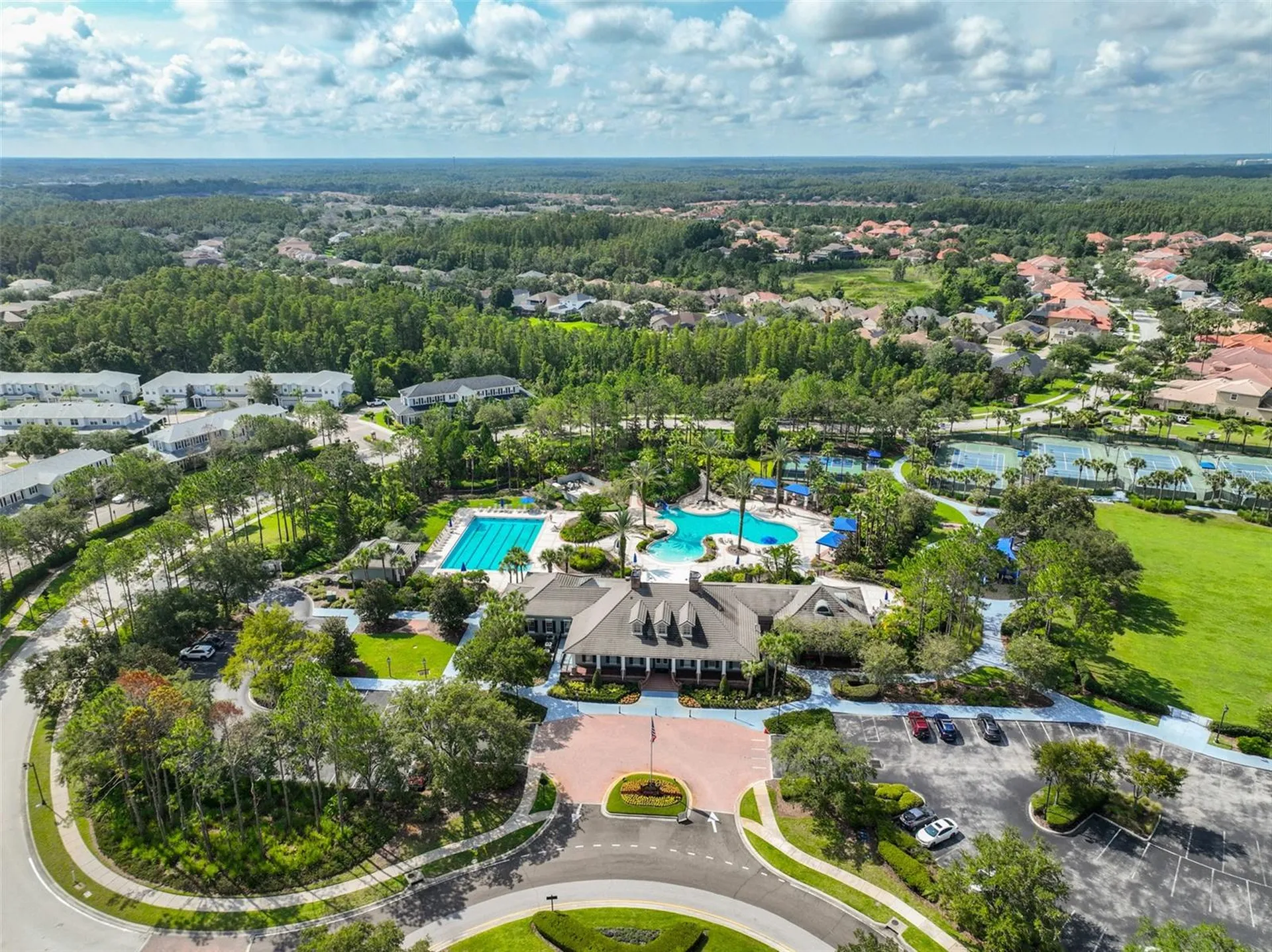 7912 Hampton Lake Drive Tampa FL 33647