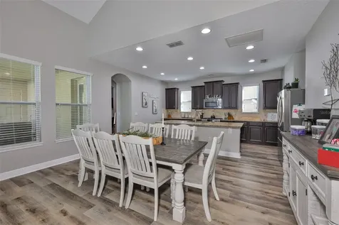 7912 Hampton Lake Drive Tampa FL 33647