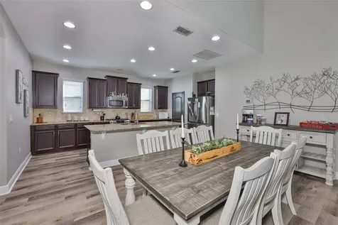 7912 Hampton Lake Drive Tampa FL 33647