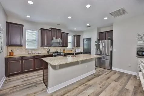 7912 Hampton Lake Drive Tampa FL 33647