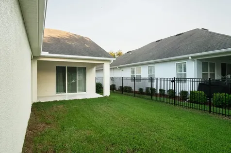 7912 Hampton Lake Drive Tampa FL 33647