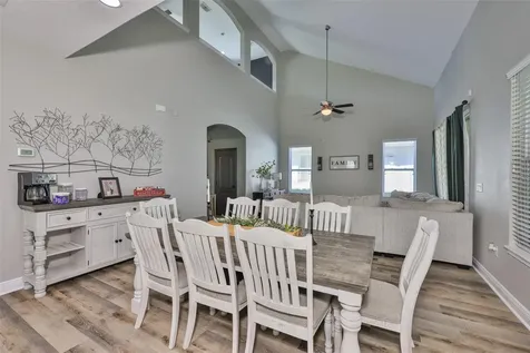 7912 Hampton Lake Drive Tampa FL 33647