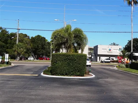 5357 81st Street N St Petersburg FL 33709