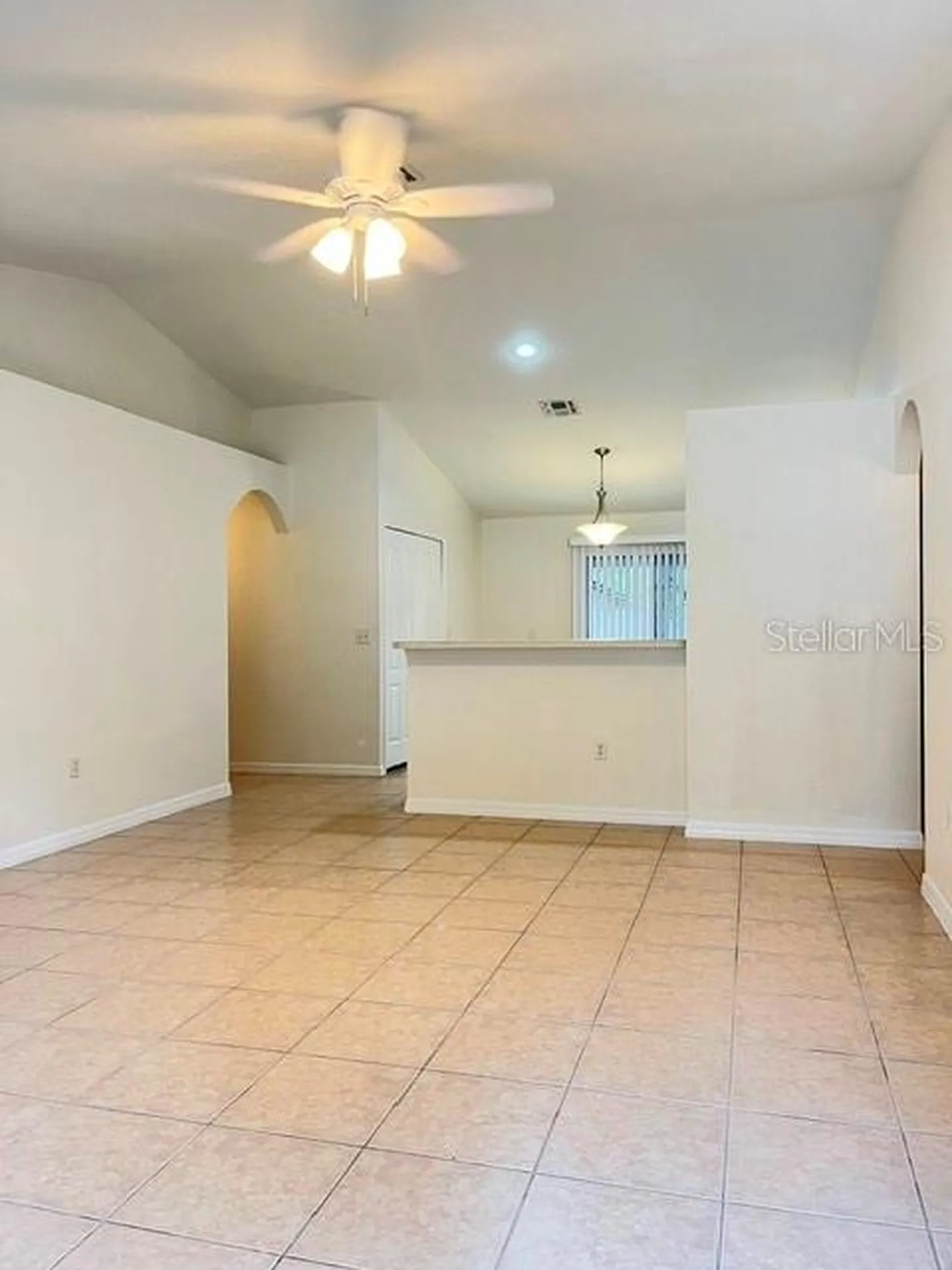 733 E Indiana Avenue Deland FL 32724