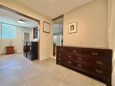 33 Calle Diego Salcedo San Juan PR 00926