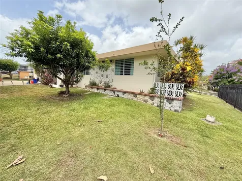33 Calle Diego Salcedo San Juan PR 00926