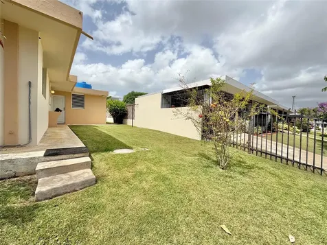 33 Calle Diego Salcedo San Juan PR 00926