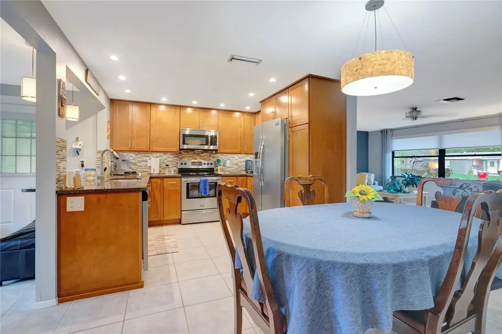 8165 Lark Street Seminole FL 33777