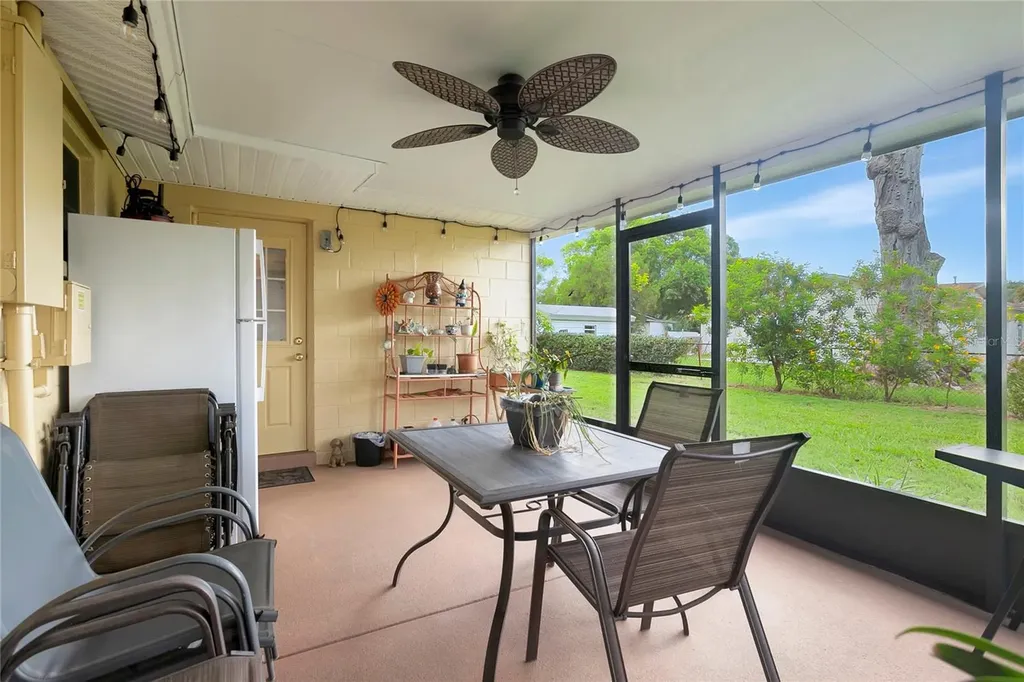 8165 Lark Street Seminole FL 33777