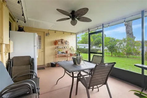 8165 Lark Street Seminole FL 33777