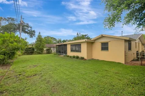 8165 Lark Street Seminole FL 33777