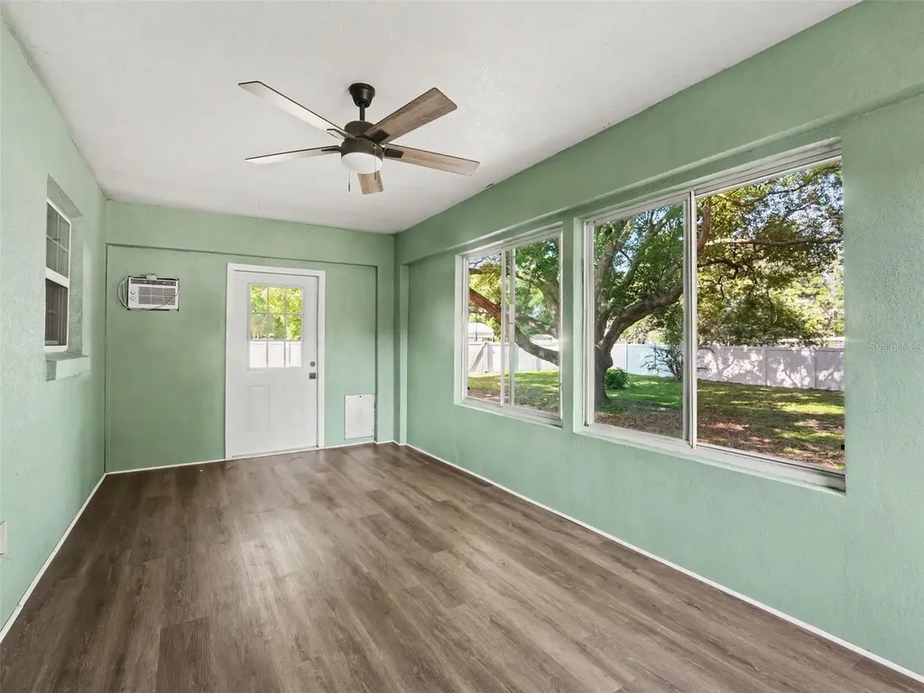410 NE 12th Avenue Mulberry FL 33860