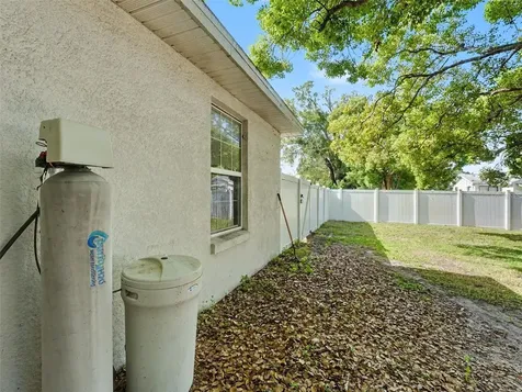 410 NE 12th Avenue Mulberry FL 33860
