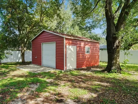 410 NE 12th Avenue Mulberry FL 33860