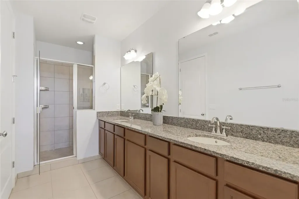 10016 Eagle Creek Center Boulevard Orlando FL 32832