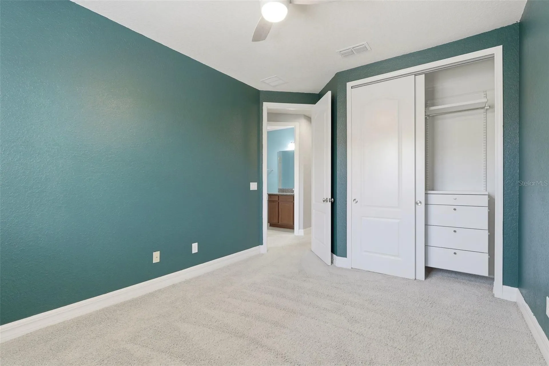 10016 Eagle Creek Center Boulevard Orlando FL 32832