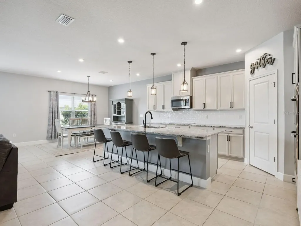137 Lavenna Avenue St Cloud FL 34771