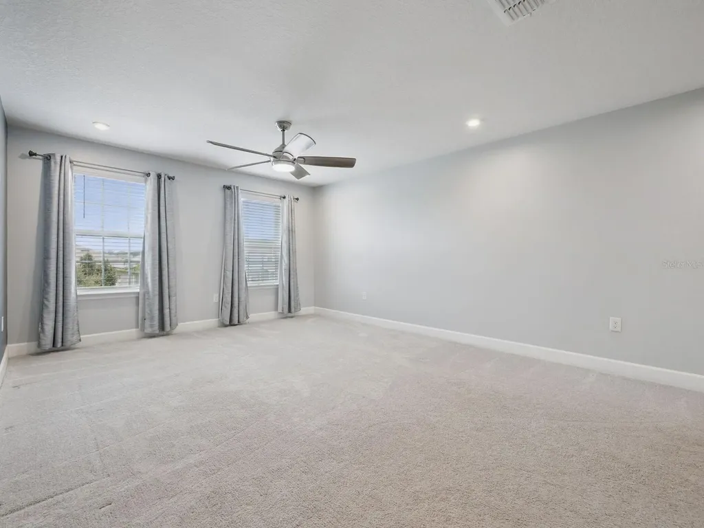 137 Lavenna Avenue St Cloud FL 34771