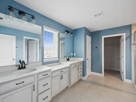 137 Lavenna Avenue St Cloud FL 34771