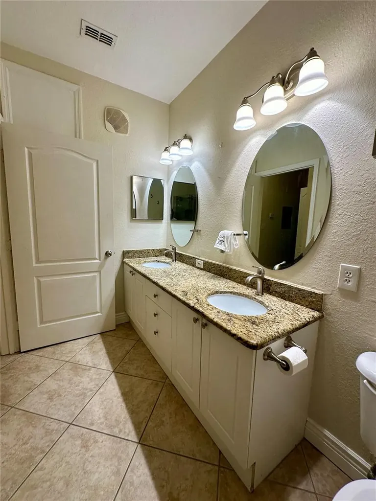 2713 Via Murano Clearwater FL 33764