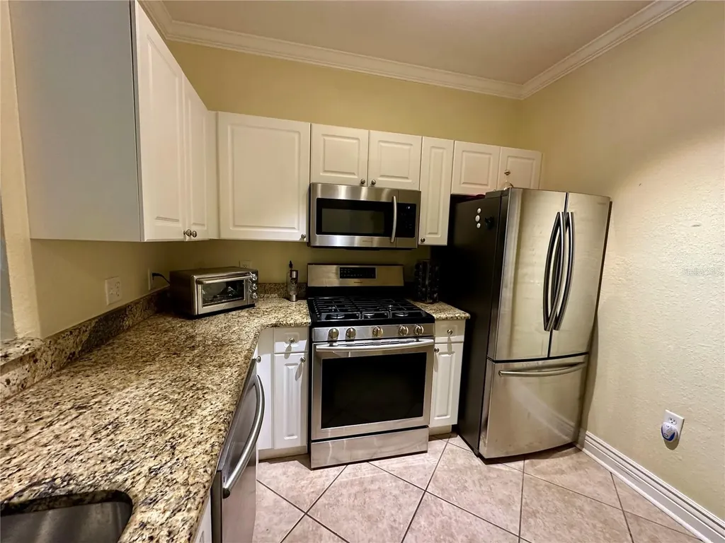 2713 Via Murano Clearwater FL 33764