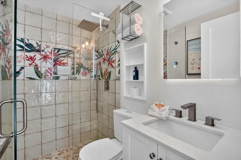 6203 Holmes Boulevard Holmes Beach FL 34217