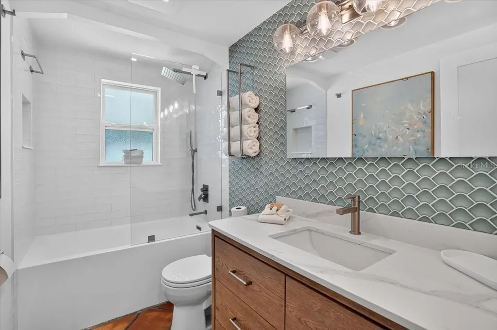 6203 Holmes Boulevard Holmes Beach FL 34217