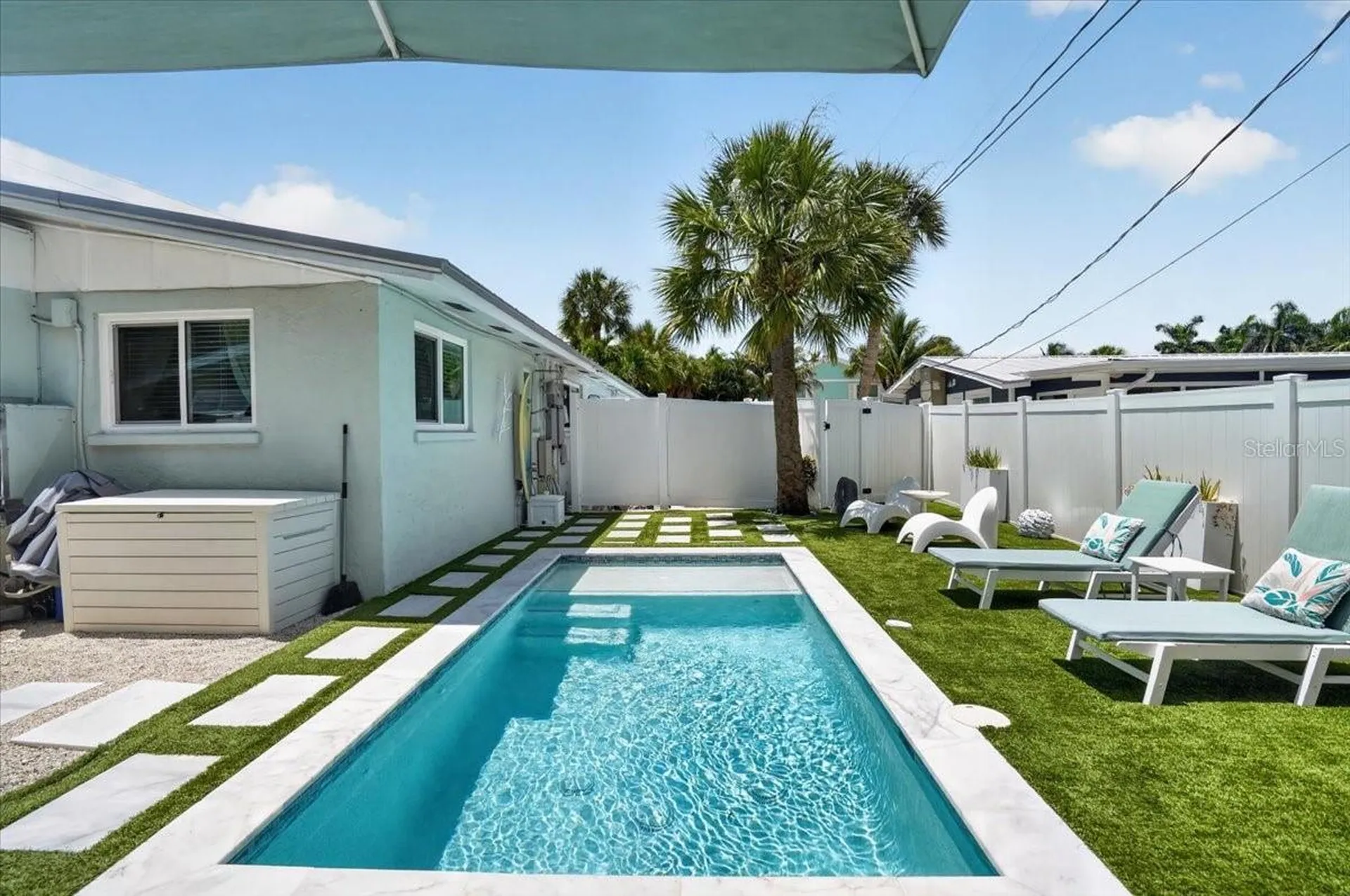6203 Holmes Boulevard Holmes Beach FL 34217