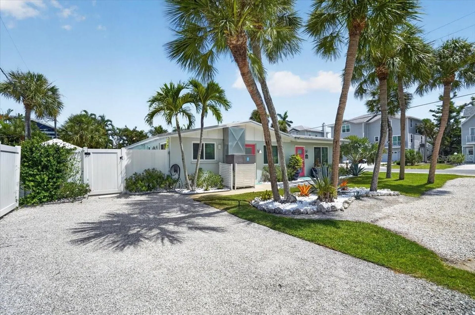 6203 Holmes Boulevard Holmes Beach FL 34217