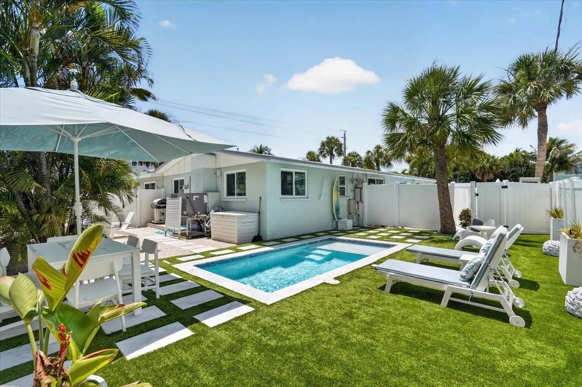 6203 Holmes Boulevard Holmes Beach FL 34217