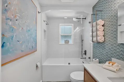 6203 Holmes Boulevard Holmes Beach FL 34217